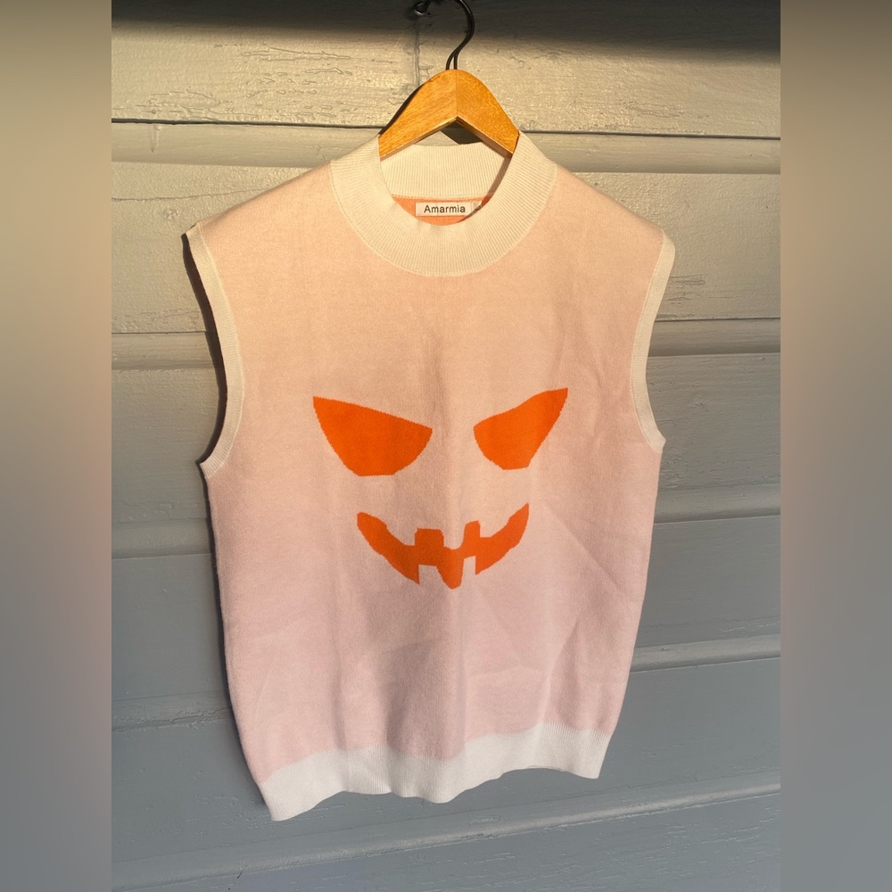 Amarmia Pink/Cream Sleeveless Mock neck Sweater Jack O Lantern Large